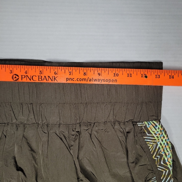 FP Movement The Way Home Shorts Embroidered Sides Medium Green Gym Run Exercise - Picture 6 of 9